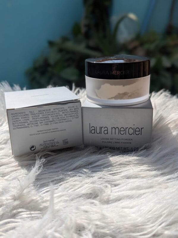 Laura Mercier Translucent Loose Setting Powder
